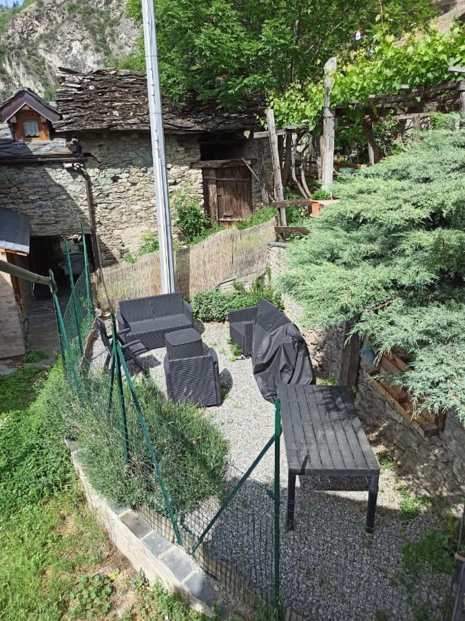 Maison Bellevue - Locazione Turistica Breve Lejlighed Aosta Eksteriør billede